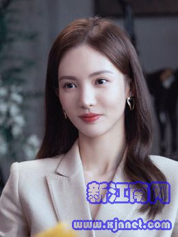 夏晴(金晨飾演)